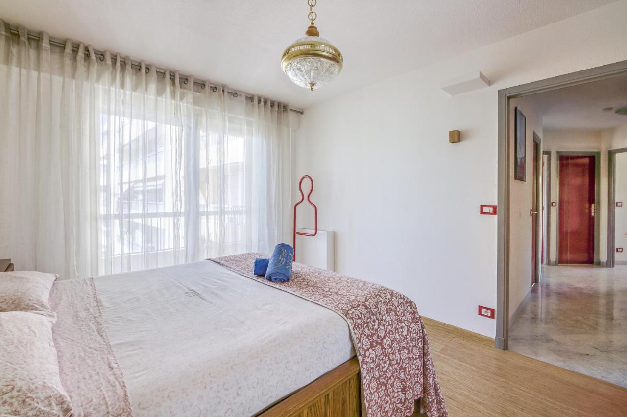 Greeter-Appartement Lumineux Avec Vue Sur La Mer Ницца Экстерьер фото