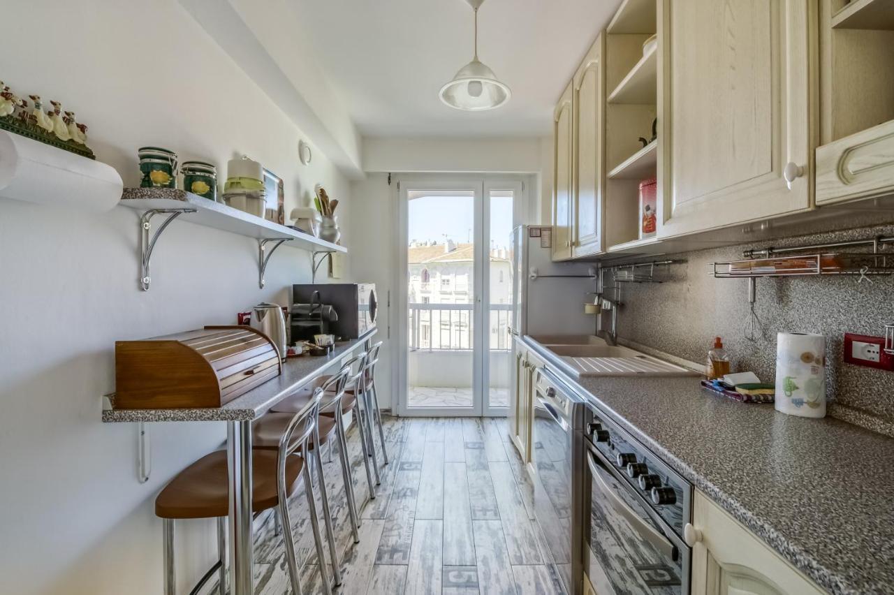 Greeter-Appartement Lumineux Avec Vue Sur La Mer Ницца Экстерьер фото